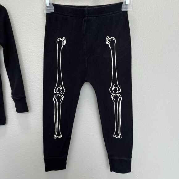 Old Navy | Glow In The Dark Skeleton Set Long Sleeve Shirt & Pants 2T Halloween - Picture 6 of 10